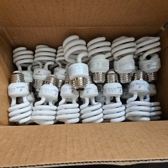 SET OF 4 ECOSMART 13 WATT 2700K & 900 LUMENS SPIRAL COMPACT FLUORESCENT LT BULBS - Picture 5 of 8